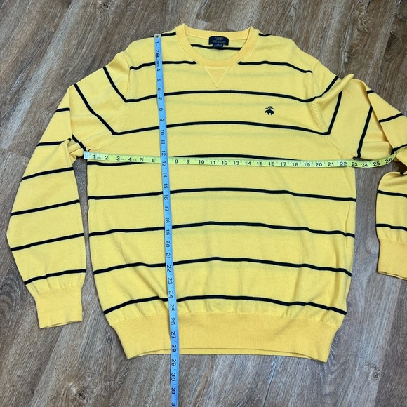 346 Brooks Brothers V-Neck Merino Wool Sweater Sz XL Yellow Navy Blue Stripe - Picture 8 of 12